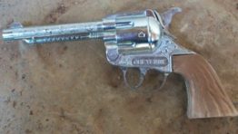 Cheyenne Cowboy model cap gun