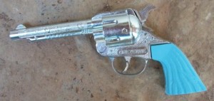 Cheyenne Cowgirl model cap gun