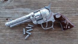 Cowboy Short barrel Bronco 44 cap gun RELIC SERIES toy