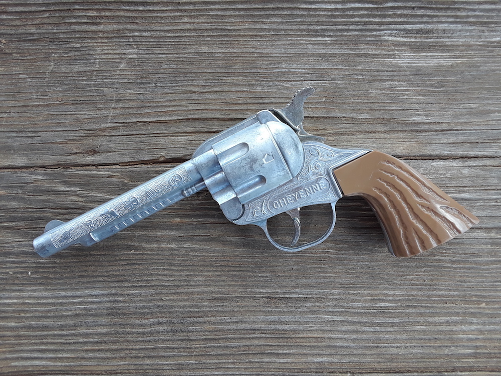 Cheyenne toy cap gun pistol relic series brown grips